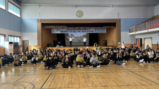 종이비행기로 여는 진로의 날, 국가대표와 함께…